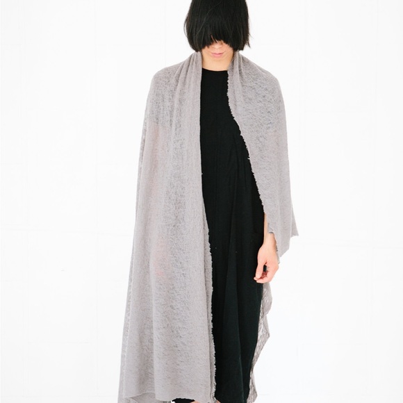 Small Cloud Shop Wool Cloud Scarf size Large in bone - Picture 4 of 6